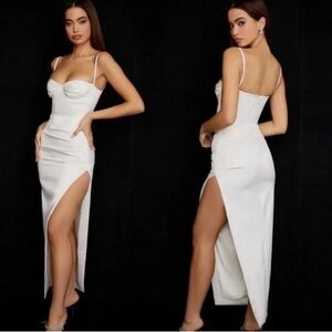 NWOT HOUSE OF CB Flora Ivory Satin Corset side slit Midi Dress sz XS